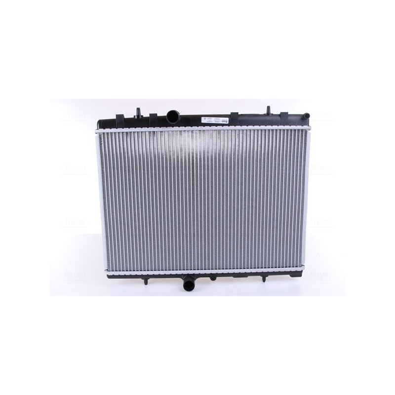 NISSENS 63606A Radiador, refrigeración del motor