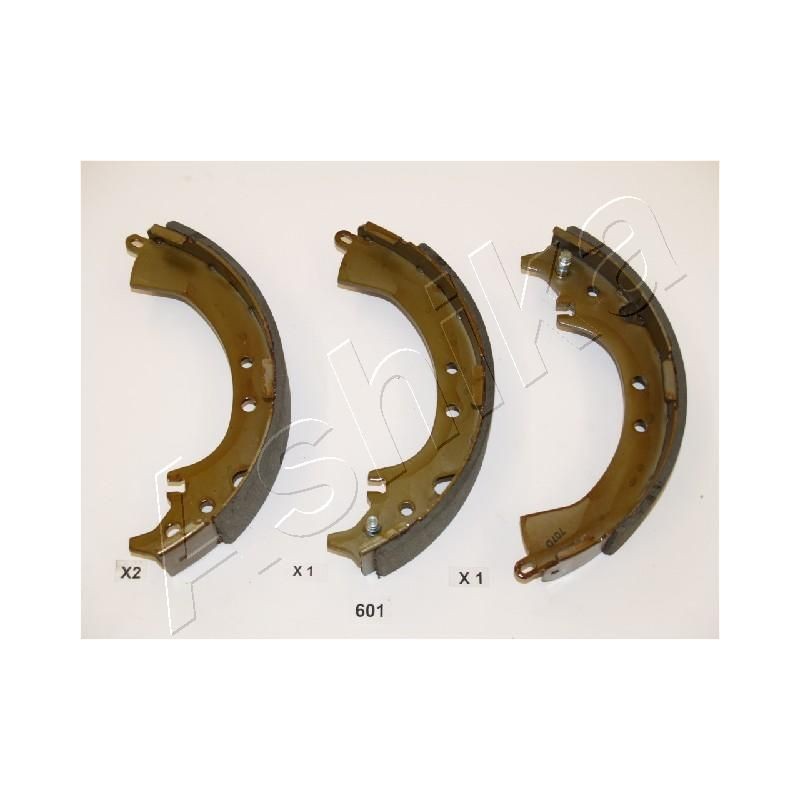 ASHIKA 55-06-601 Juego de zapatas de frenos Eje trasero